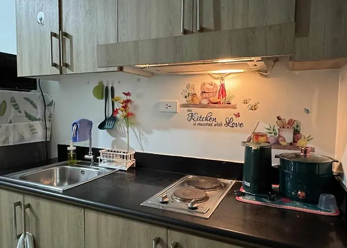Shore Residences Walking Distance To Mall Of And Near Airport Apartment *
